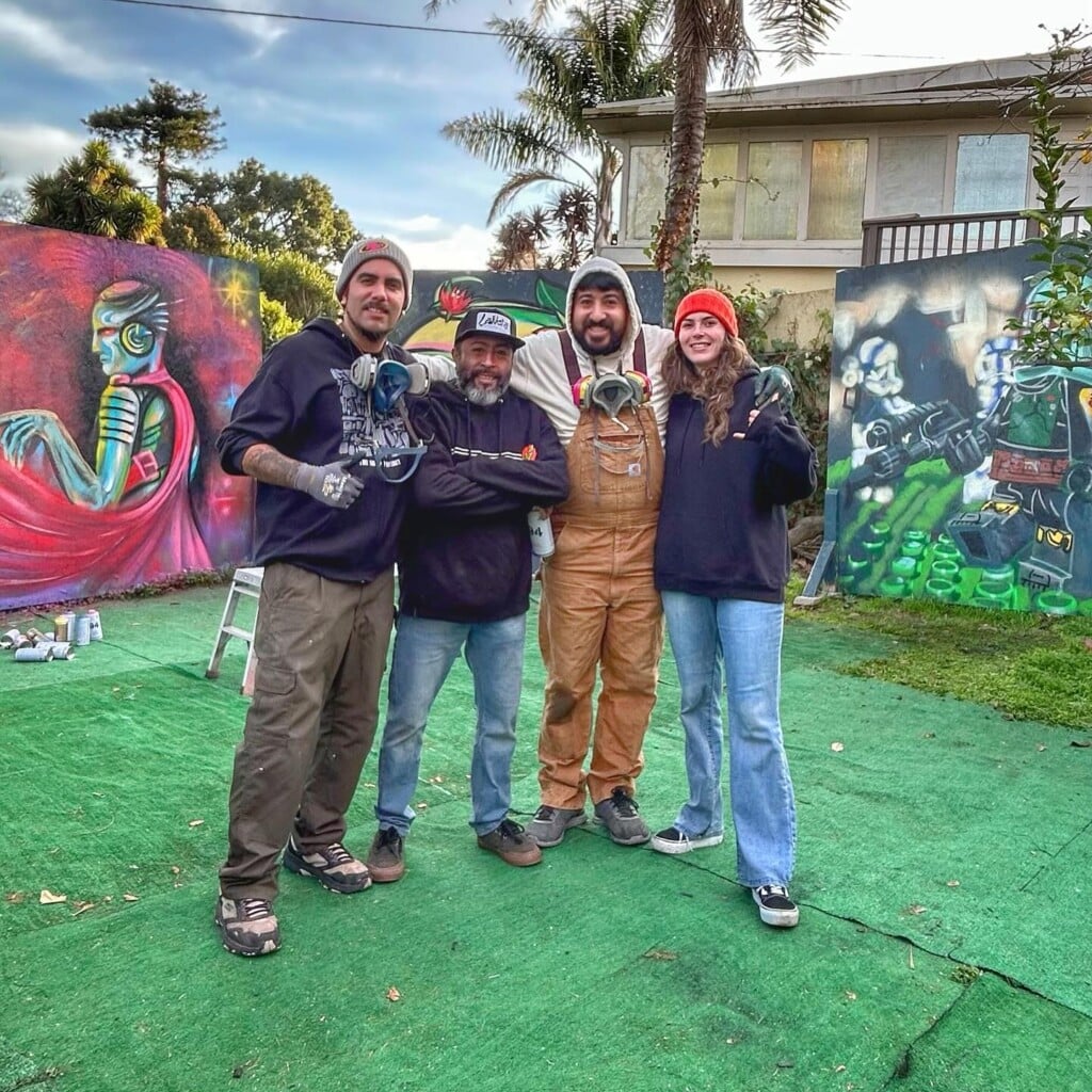 La Neta Murals
